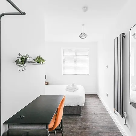 Redland By Mycityhaven Apartmán
