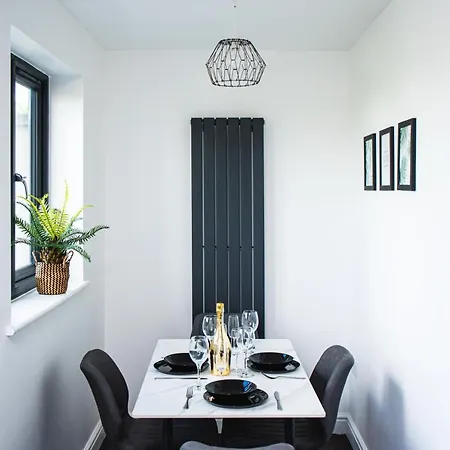 Redland By Mycityhaven Apartmán